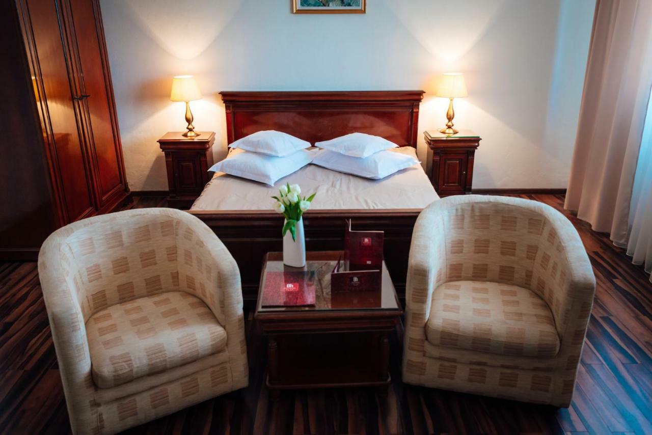 Hotel Onix Kolozsvár Kültér fotó